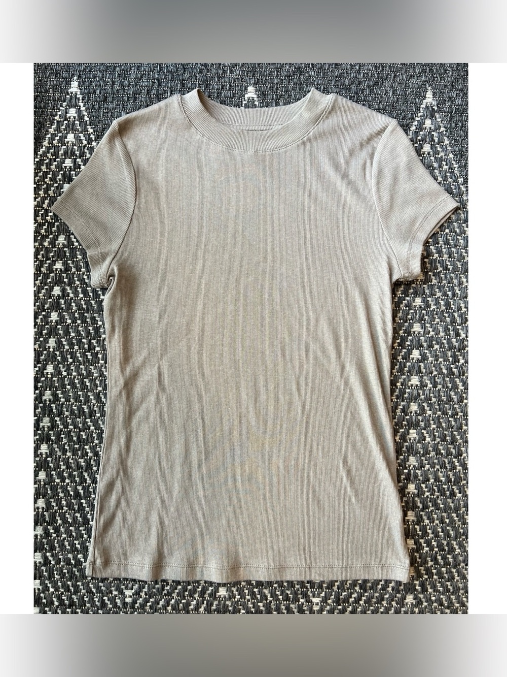 A New Day Women's Taupe Brown Short Sleeve Rib T-Shirt Mock Neck Slim Fit Medium